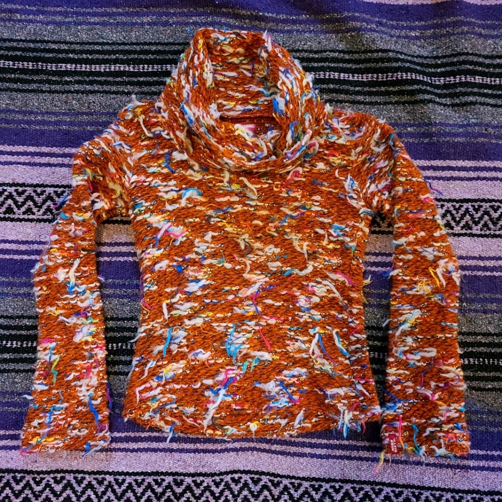 🌈 Vintage Orange/Rainbow Sweater 🌈